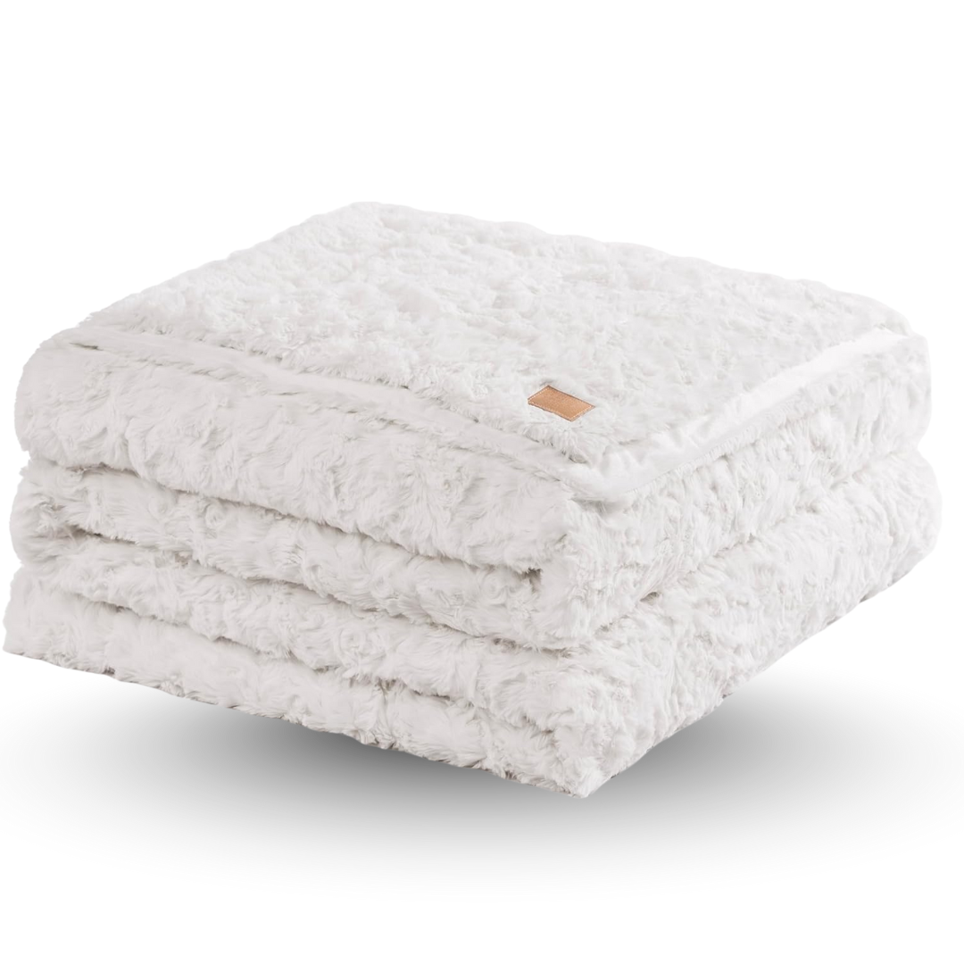 Reversible Faux Fur Blanket with Wave Texture and 400 GSM Pile